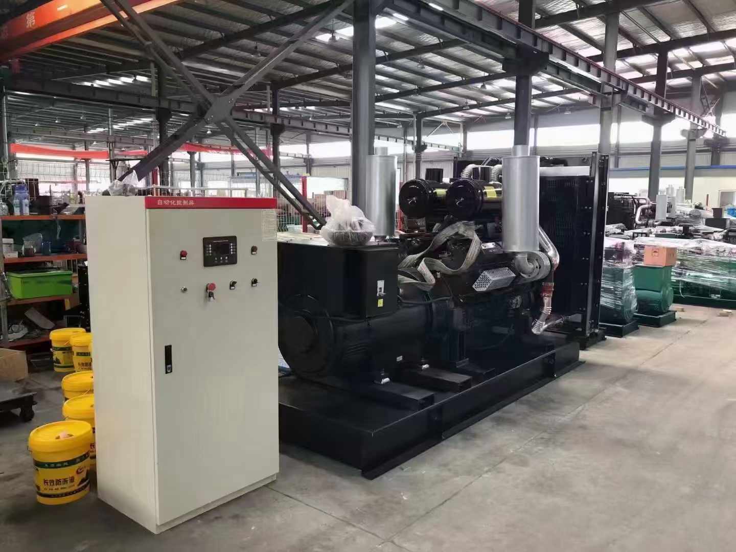 耿马柴油发电机运行时的噪音和振动水平如何？